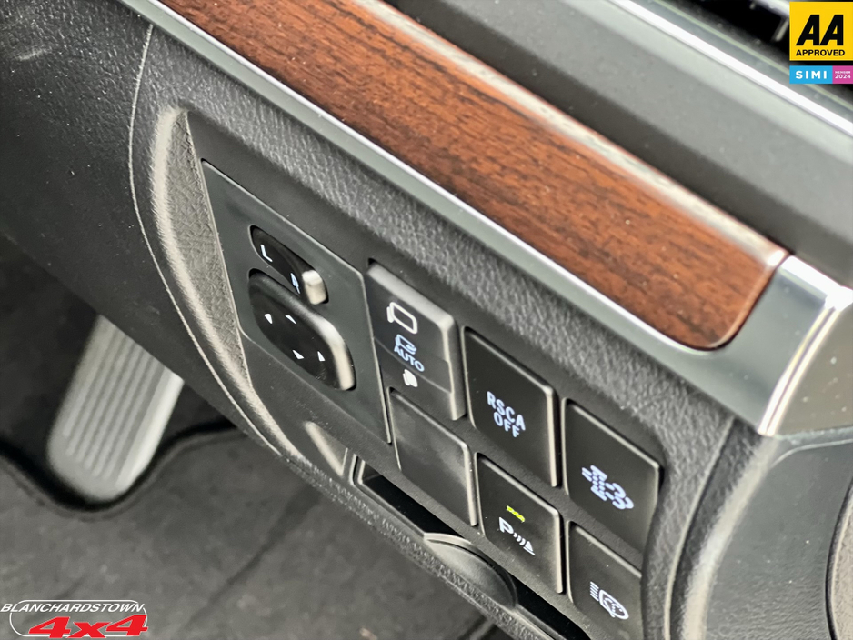 2022 Toyota Landcruiser 4.5L Diesel For Sale Images