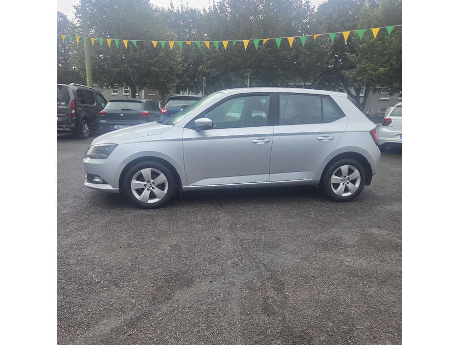2016 Skoda Fabia 1L Petrol For Sale Images