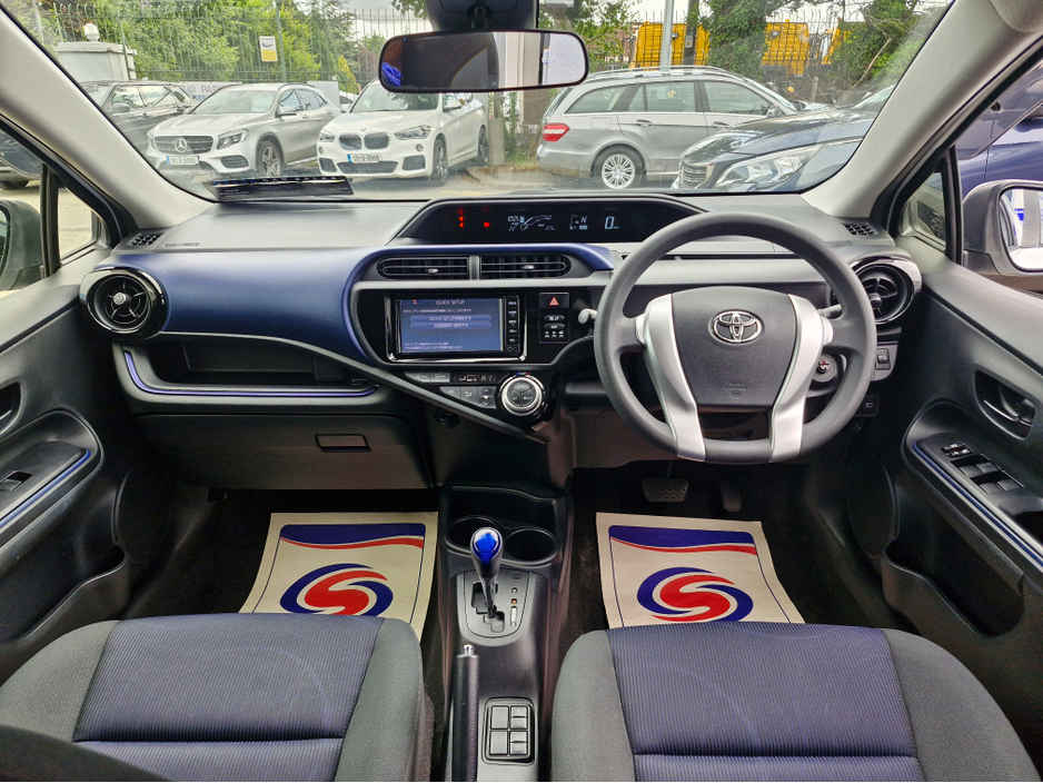 2017 Toyota Aqua 1.5L Petrol Hybrid For Sale Images