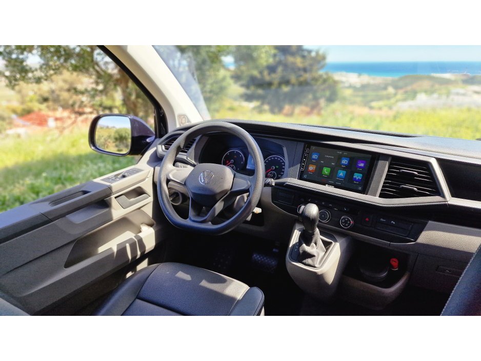 2020 Volkswagen Transporter Kombi 2L Diesel For Sale Images