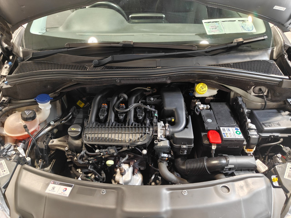 Peugeot 208 ACTIVE 1.2 68 6.2 4DR — thumbnail 22