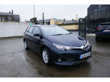 Toyota Auris 1.6 D BUSINESS EDITION 1...