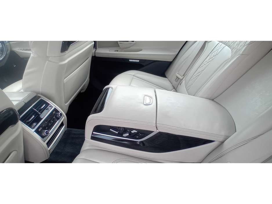 2017 BMW 7 Series 3L Diesel For Sale Images