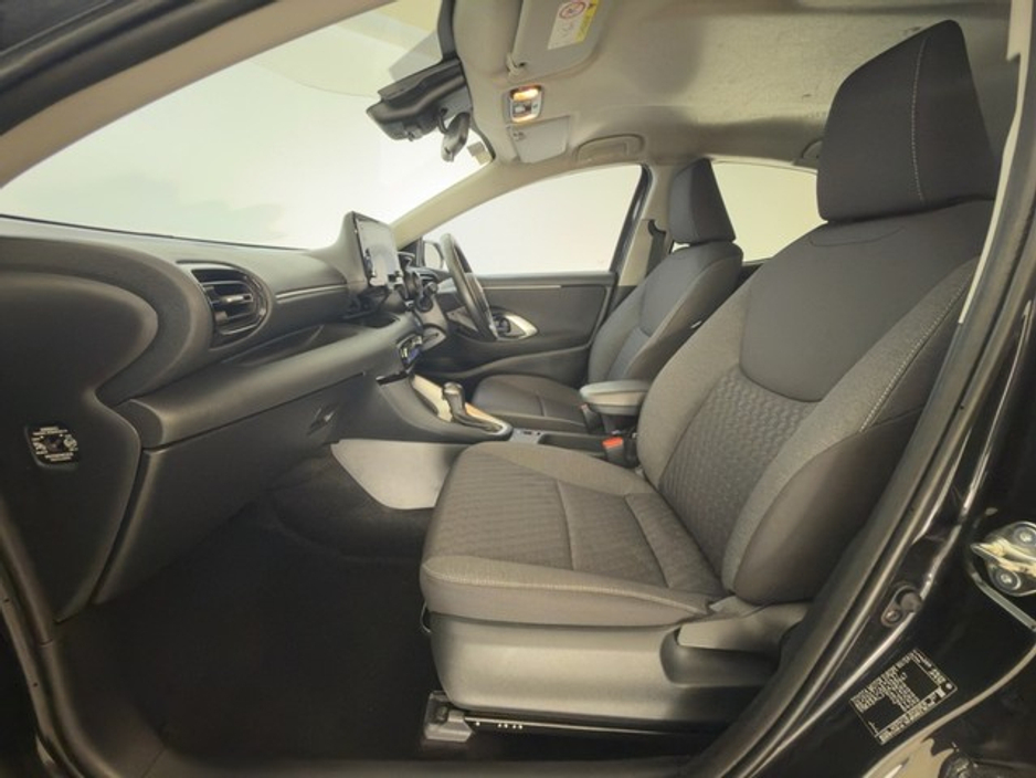 Toyota Yaris Luna Sport Hybrid — thumbnail 6