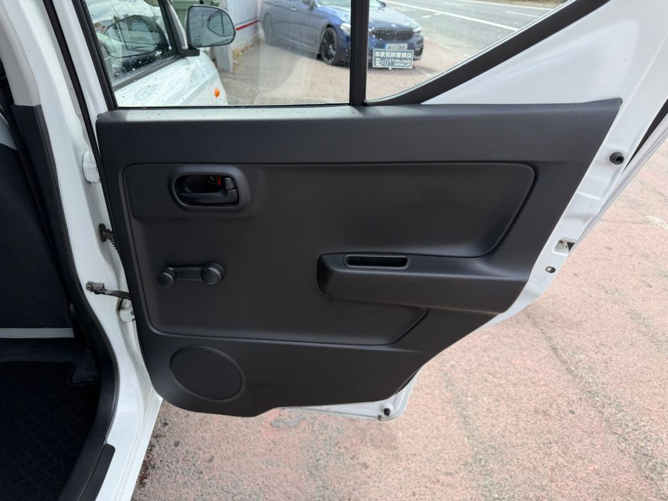 Suzuki Alto 1.0 PETROL, AUTOMATIC, LOW MILEAGE, FINANCE, WARRANTY, 5 STAR REVIEWS — thumbnail 17