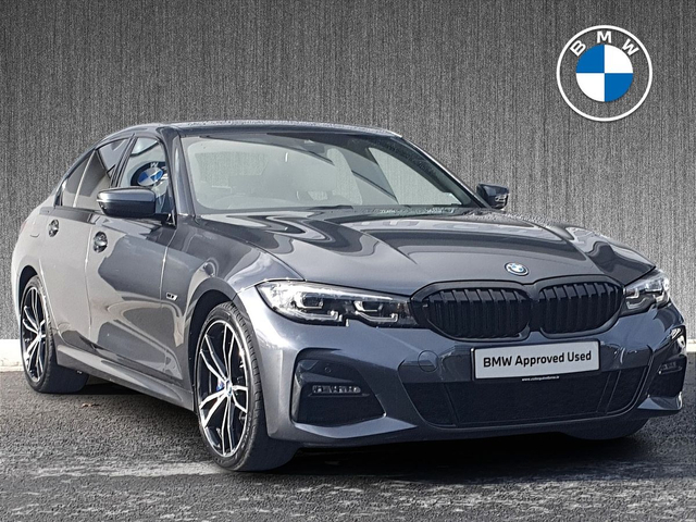 2022 BMW 3 SERIES 330e M Sport Auto