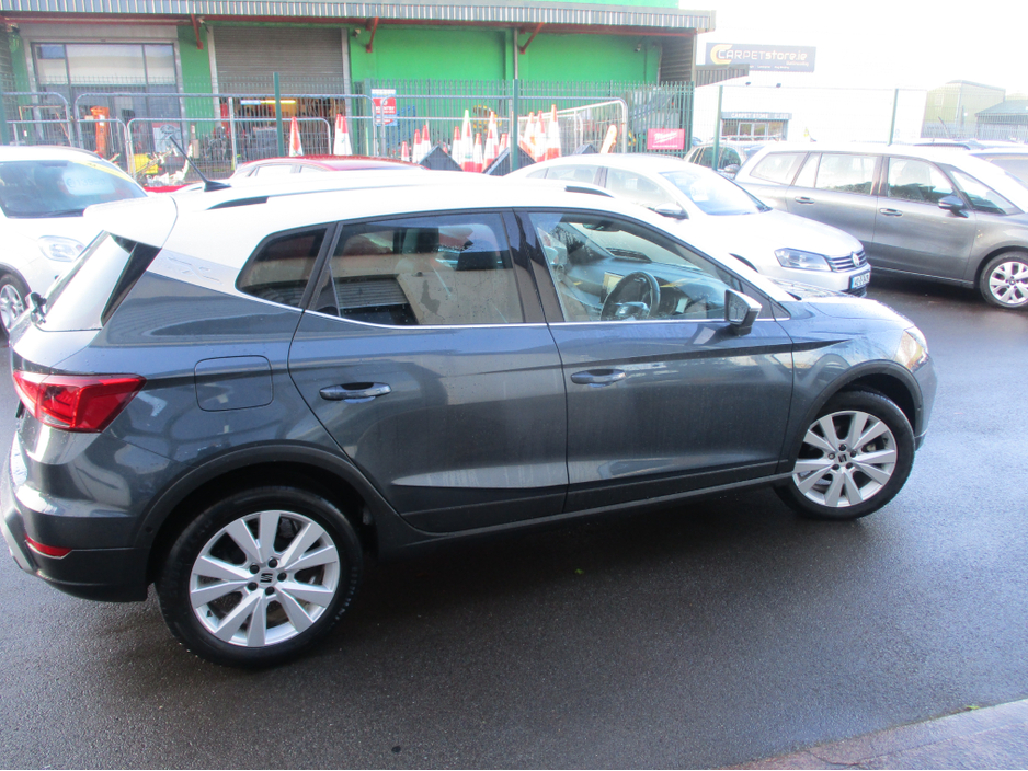 2023 SEAT Arona 1L Petrol For Sale Images