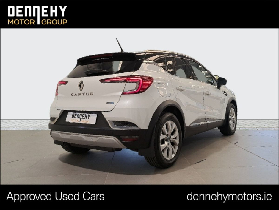 2021 Renault Captur 1.6L Petrol Plug-in Hybrid For Sale Images