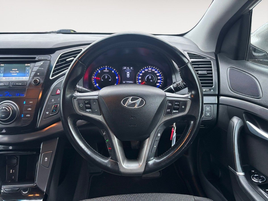 2016 Hyundai i40 1.7L Diesel For Sale Images