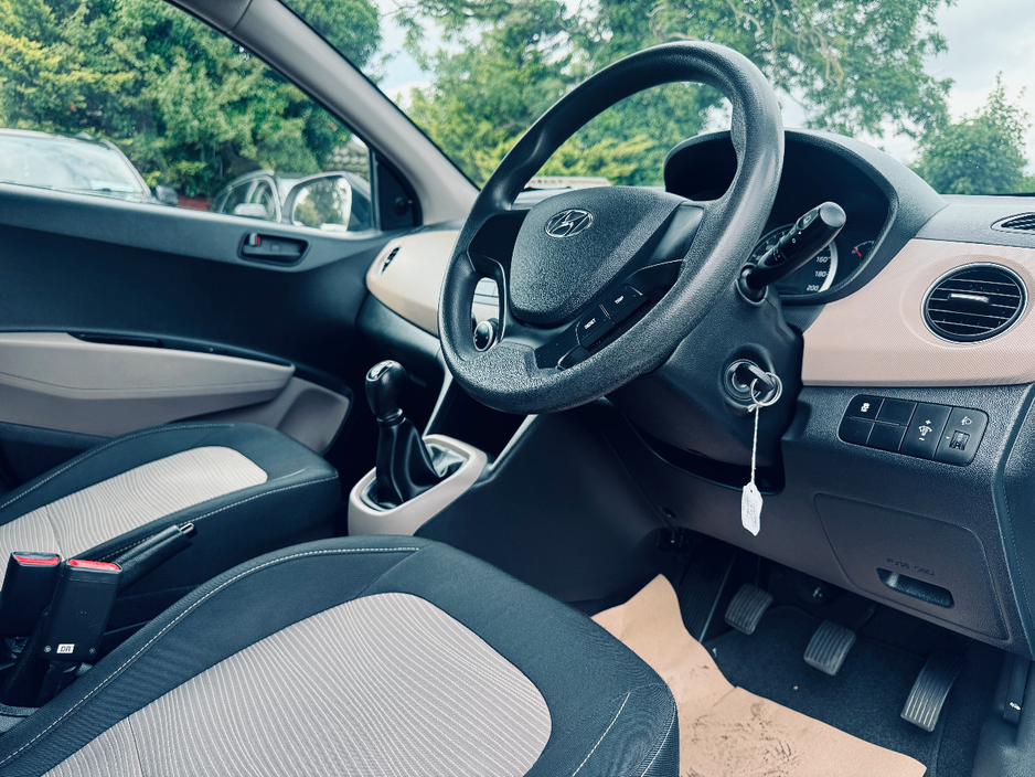 Hyundai i10 1.0 CLASSIC 5DR — thumbnail 14