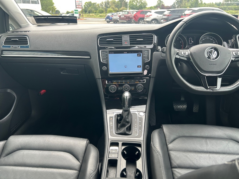 2017 Volkswagen Golf 1.4L Petrol For Sale Images