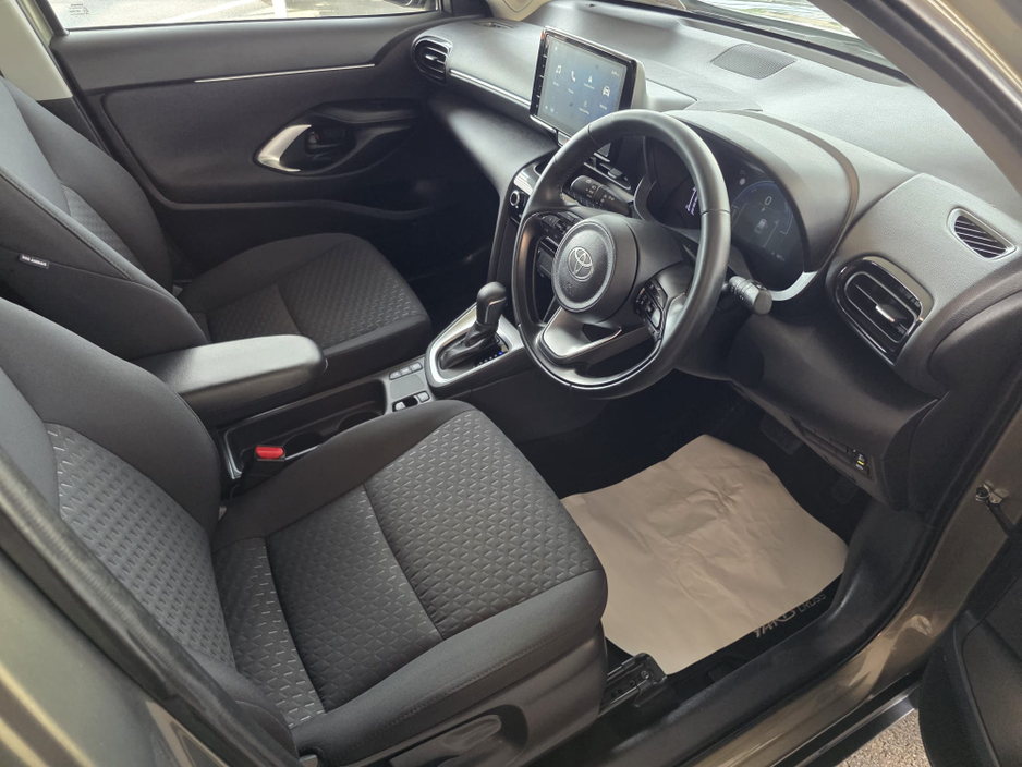 2024 Toyota Yaris Cross 1.5L Petrol Hybrid For Sale Images
