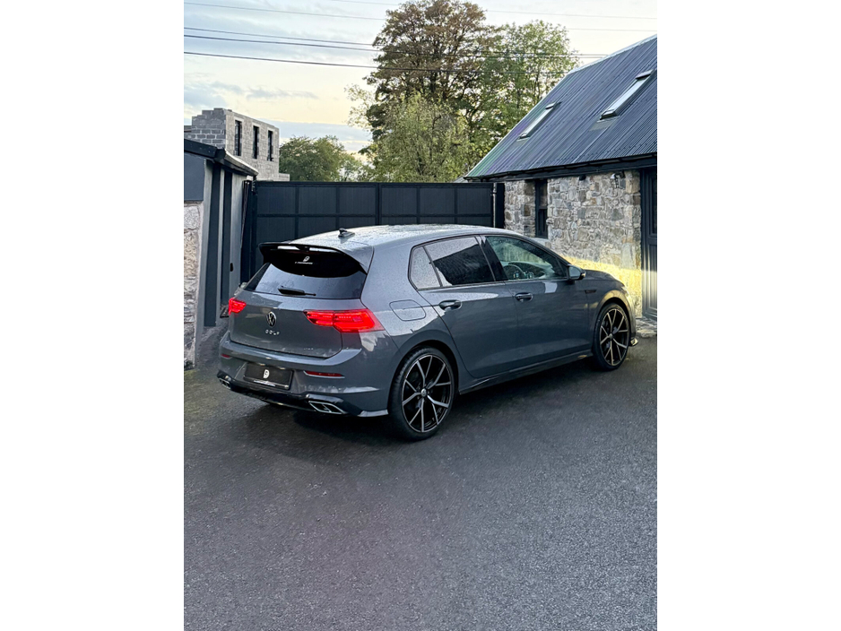 2023 Volkswagen Golf 2L Diesel For Sale Images