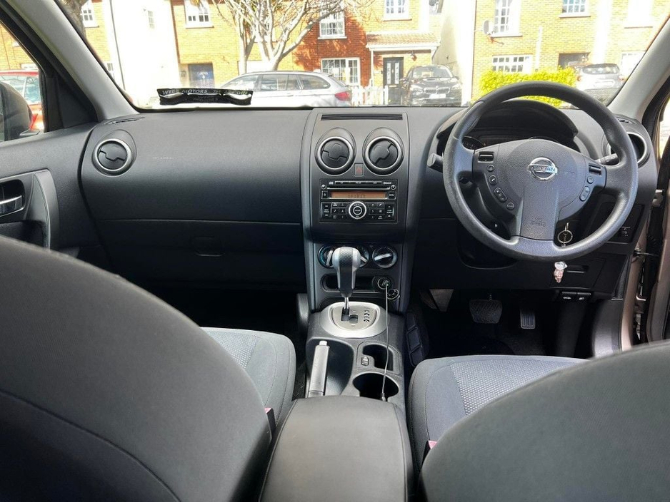 Nissan Qashqai 2.0 XE Hatchback Petrol Automatic (140bhp) — thumbnail 10