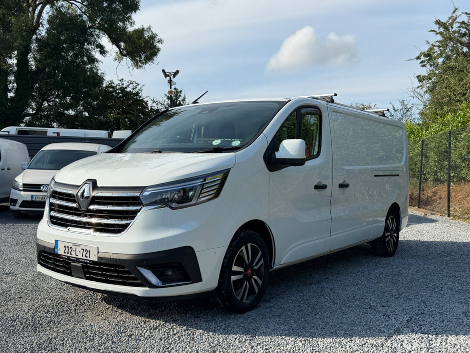 2023 Renault Trafic 2L Diesel For Sale Images