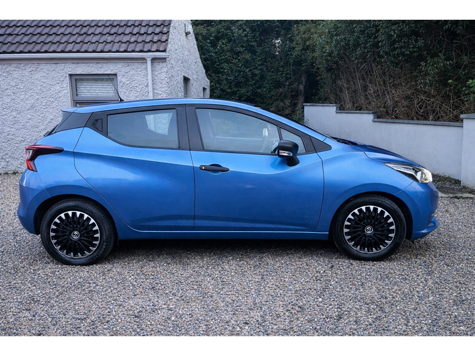 Nissan Micra 1.0 73ps SV — thumbnail 2