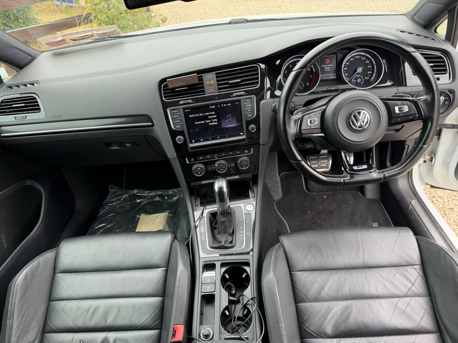 2014 Volkswagen Golf 2L Petrol For Sale Images