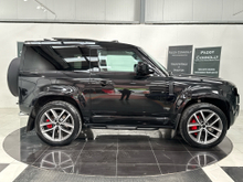 2026 Land Rover Defender 3L Diesel For Sale Images