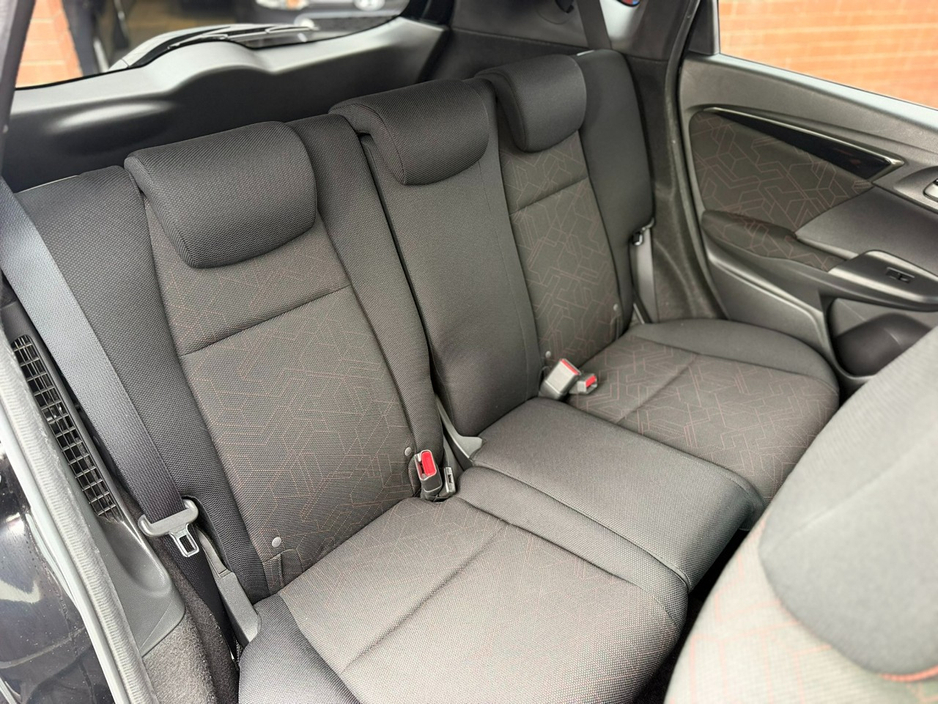 Honda Fit 1.5 HYBRID RS AUTO 5DR — thumbnail 19