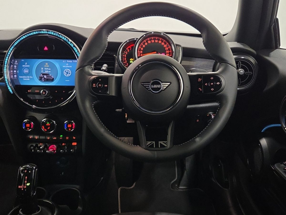 2023 MINI Hatch 1.5L Petrol For Sale Images