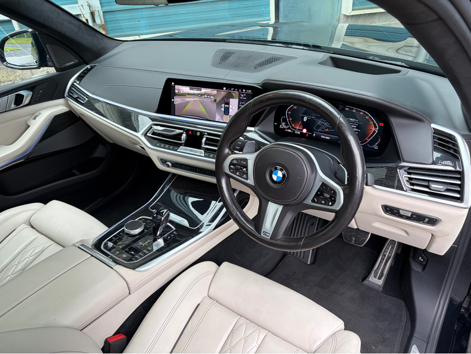 2021 BMW X7 3L Diesel For Sale Images