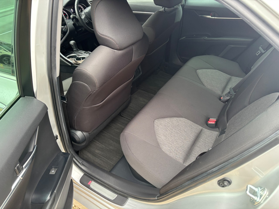 2017 Toyota Camry 2.5L Petrol Hybrid For Sale Images