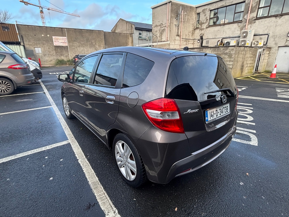 Honda Jazz 1.4 I V-TEC ES + 5DR VTEC ES+ — thumbnail 9