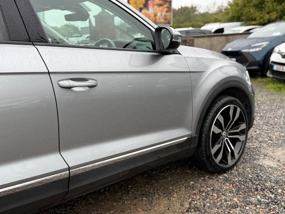 2023 Volkswagen T-Roc 1L Petrol For Sale Images