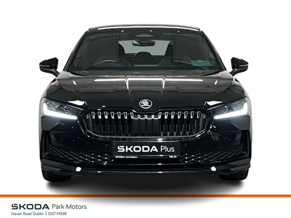 Skoda Superb Sportline DSG 2.0TDI 150BHP - 19 Inch Alloys - Reversing Camera - Ambient Lighting - Climate Control - Electric Heated Seats - Keyless Start - Apple CarPlay/Android Auto — thumbnail 13
