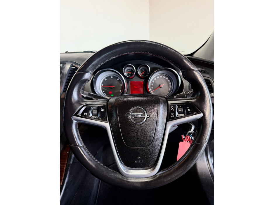 2011 Opel Insignia 2L Diesel For Sale Images