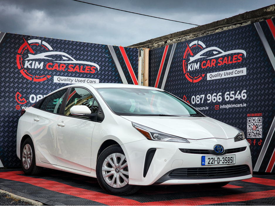 2022 Toyota Prius 1.8L Petrol Hybrid For Sale Images