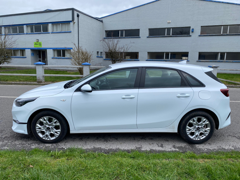 2023 Kia Ceed 1.6L Diesel Hybrid For Sale Images