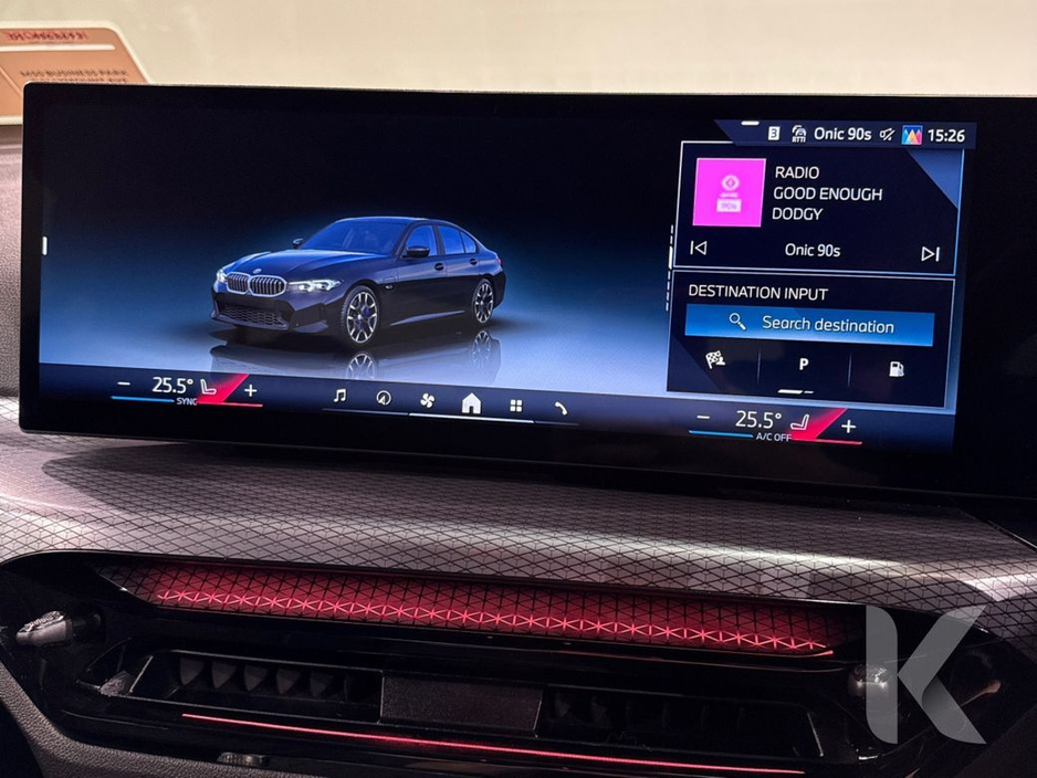 BMW 3 Series 330E BLACK SAPPHIRE M SPORT SALOON – 18’’ FACTORY ALLOYS – M PERFOMANCE TEX – CRUISE CONTROL - HEATED SEATS – DIGITAL DISPLAY – FLAT BOTTOM M SPORT ST — thumbnail 23