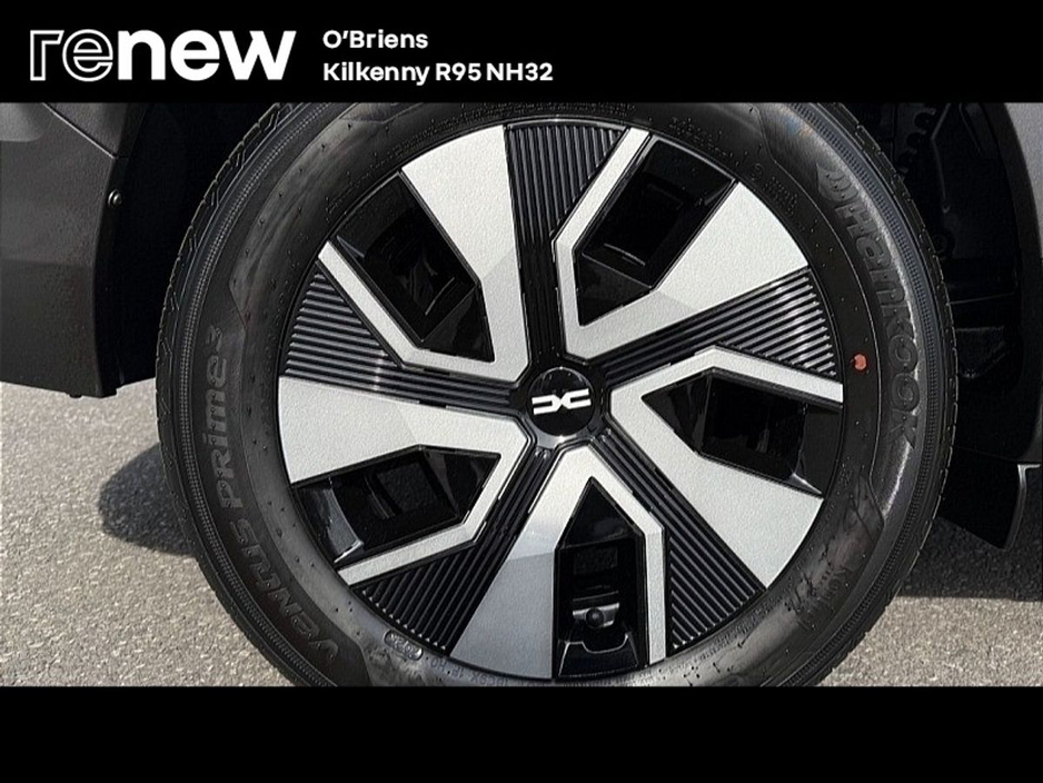 Dacia Jogger FULL HYBRID EXPRESSION 1.6 145 BHP AUTO 7 SEATER 5DR *DEMO MODEL - CALL 0567756567* — thumbnail 9