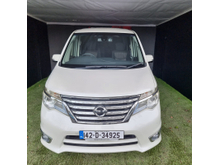 Nissan Serena 2.0