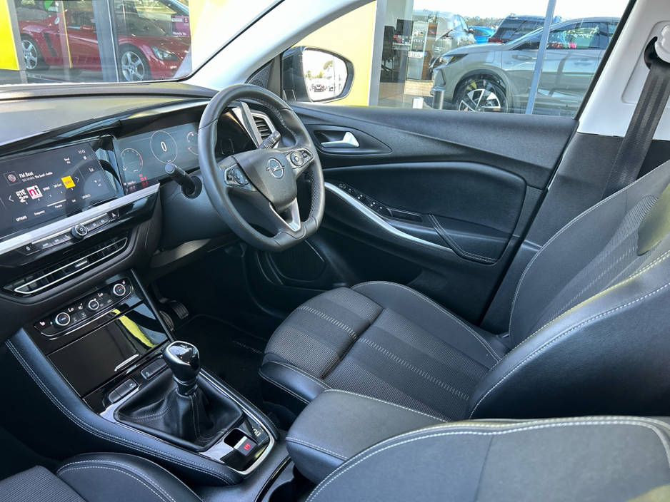 2024 Opel Grandland 1.2L Petrol For Sale Images