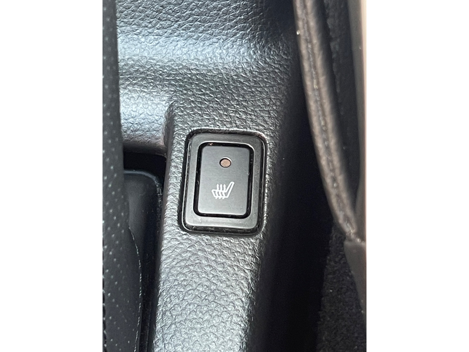 2014 Suzuki Swift 1.3L Petrol For Sale Images