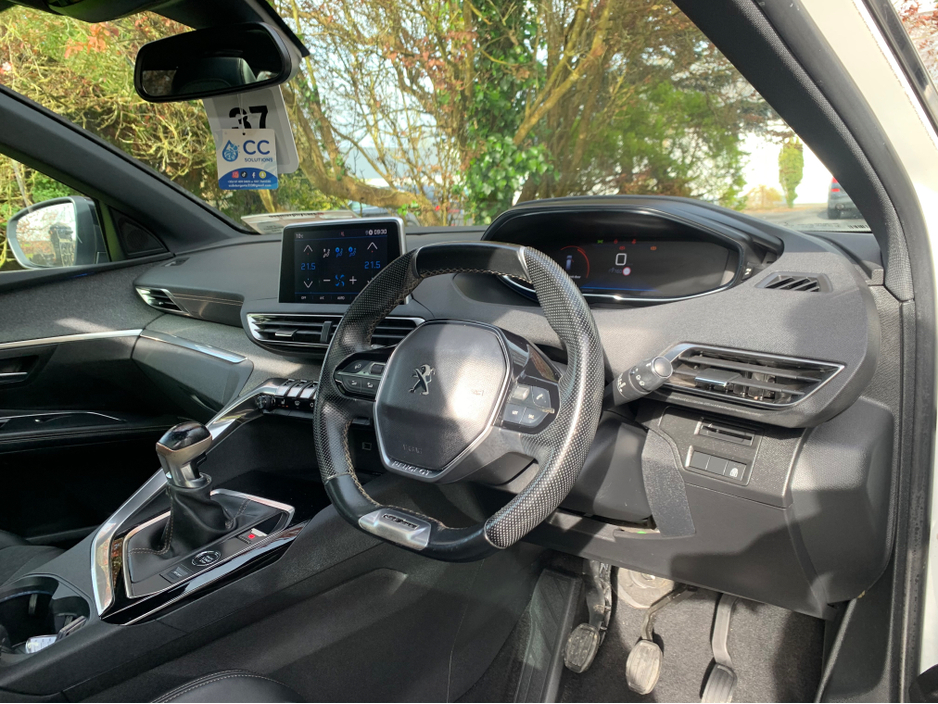2020 Peugeot 5008 1.5L Diesel For Sale Images