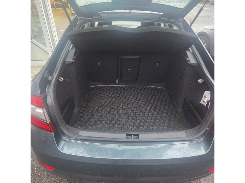 2017 Skoda Octavia 1L Petrol For Sale Images