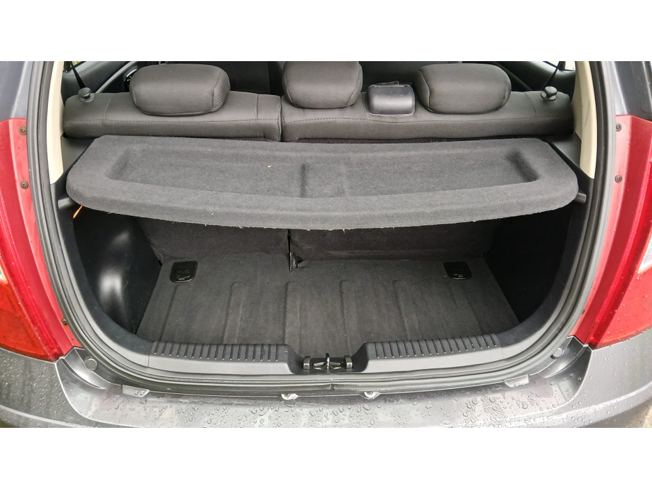 2012 Hyundai i10 1.1L Petrol For Sale Images