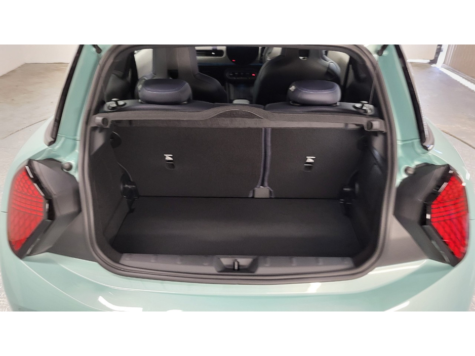 2025 MINI Cooper 1.5L Petrol For Sale Images