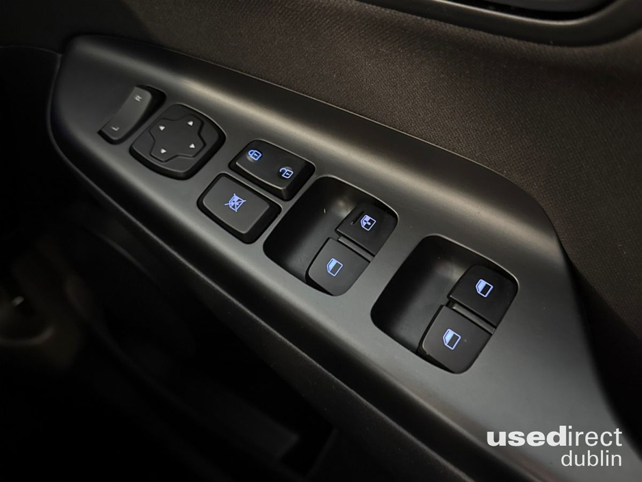 Hyundai Kona SE Connect T-GDi 120 MHEV 48v eClutch (iMT)Start/Stop — thumbnail 19