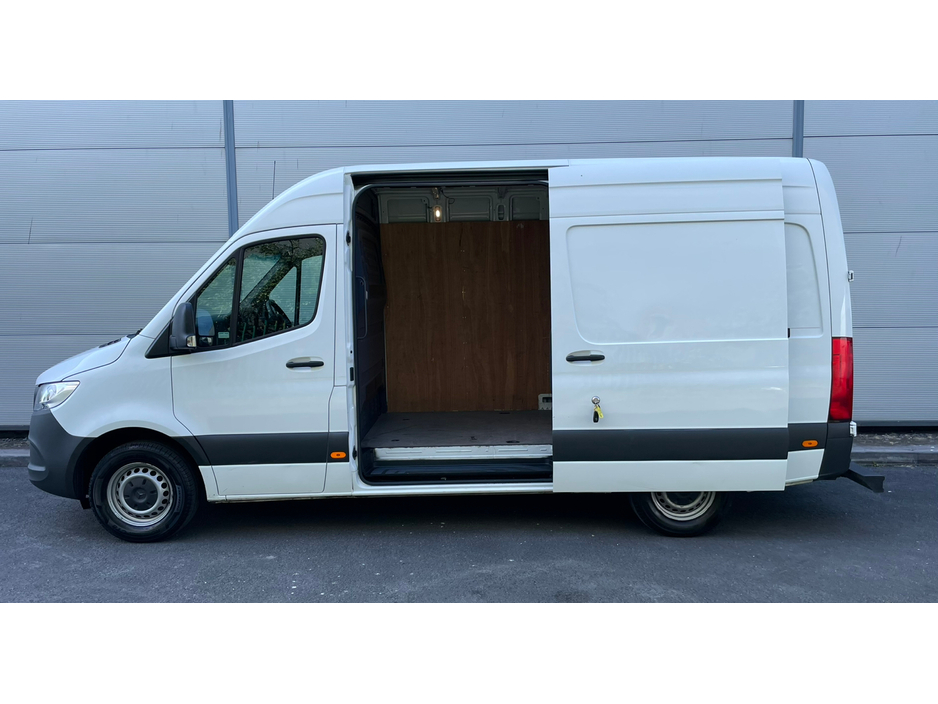 Used Mercedes-Benz Sprinter  (2021)