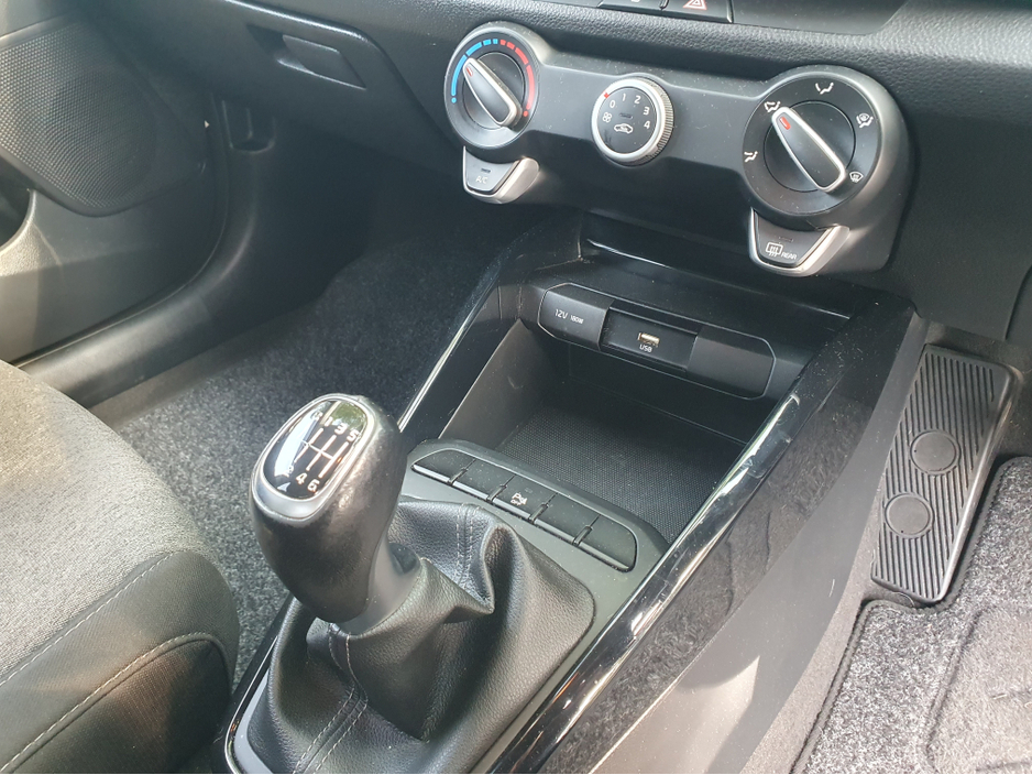 2021 Kia Stonic 1L Petrol For Sale Images