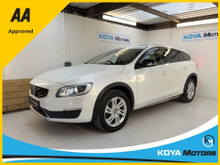 Volvo V60 2.0 D4 CROSS COUNTRY DIESEL 190 BHP AUTOMATIC // FULL LEATHER ELECTRIC SEATS // REVERSING CAMERA // CRUISE CONTROL // LANE ASSIST // COLLISION WARNING SYSTEM // LOW KMS // AA APPROVED DEALER 2026