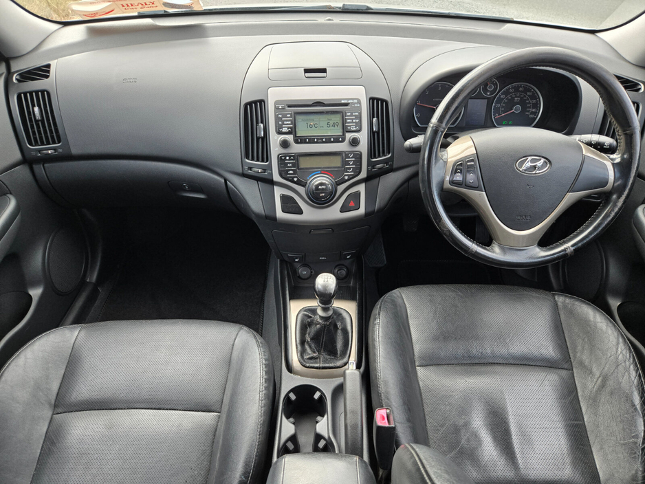Hyundai i30 1.6 CRDi 115bhp Premium — thumbnail 8