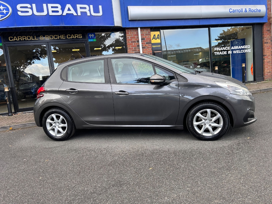 2019 Peugeot 208 1.2L Petrol For Sale Images