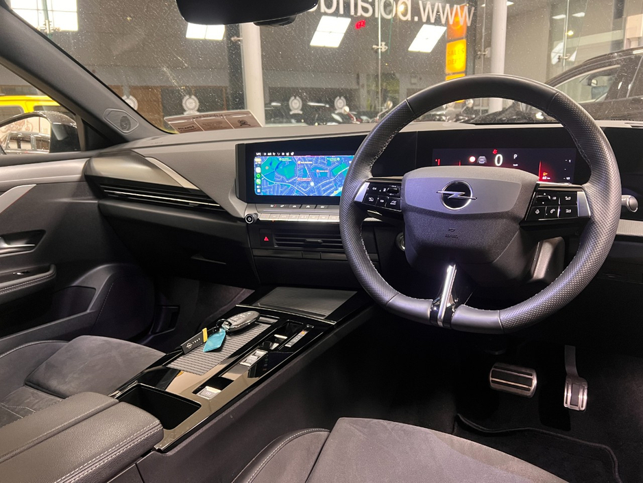 2025 Opel Astra 1.2L Petrol For Sale Images