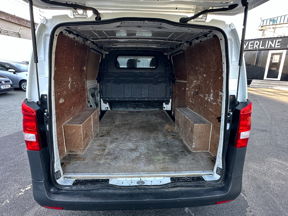 2015 Mercedes-Benz Vito 1.6L Diesel For Sale Images