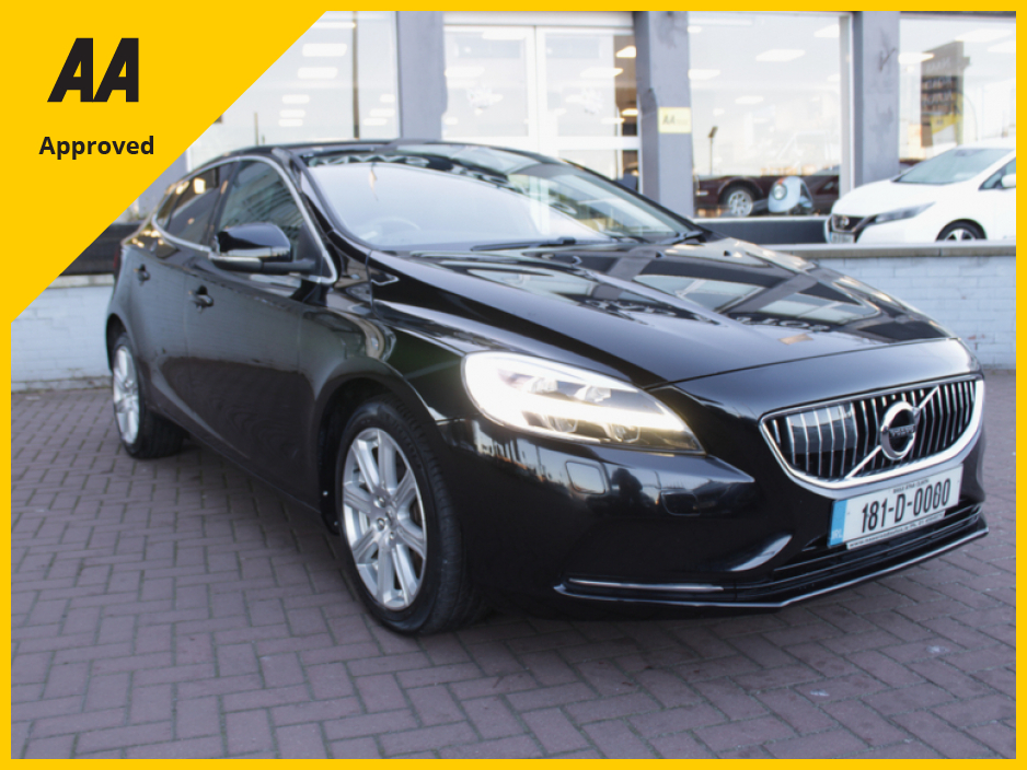 Used Volvo V40 2018 in Dublin